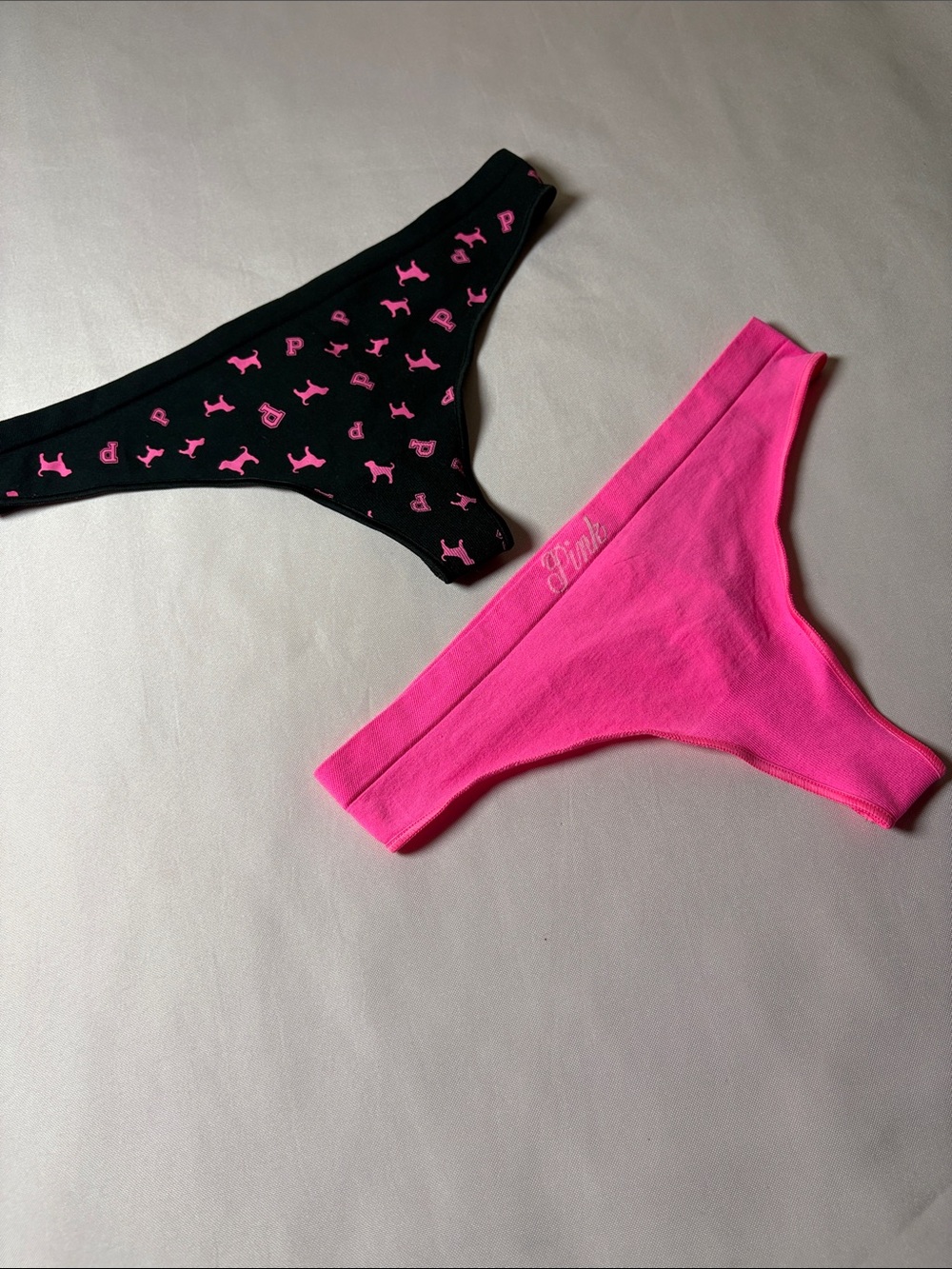 PINK Victoria's Secret Black & Hot Pink Cotton Thong Set